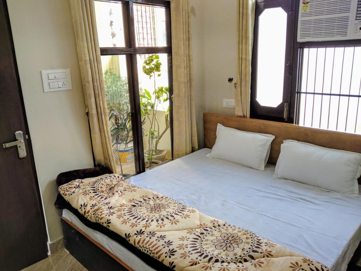 Mye Homestay 1 Near Golden Temple Amritsar Ngoại thất bức ảnh
